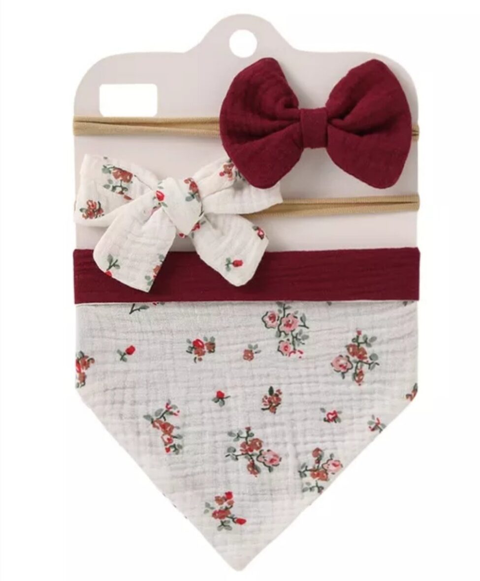 Fancy Bib set