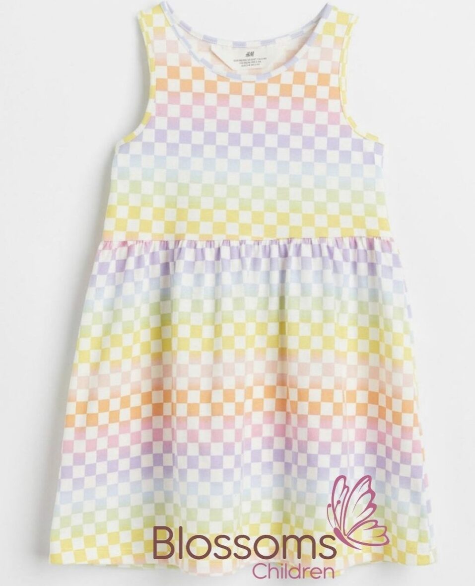 Sleeveless dress