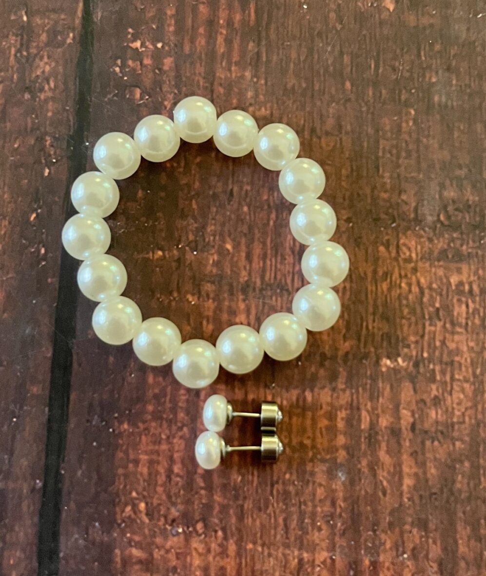 Pearl Bracelet and Earrings Set